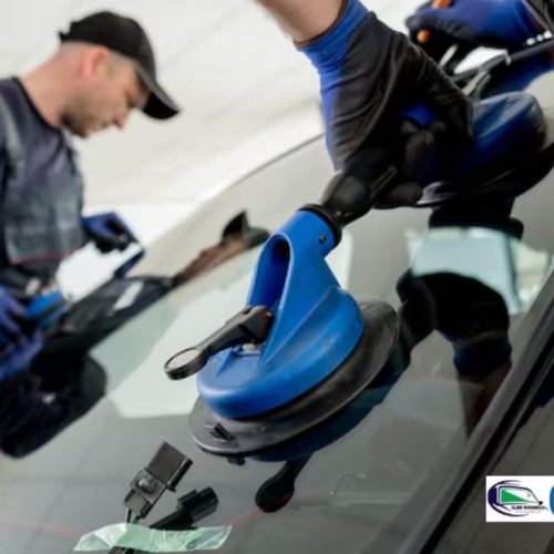 What to Expect During a Car Windshield Replacement Appointment
